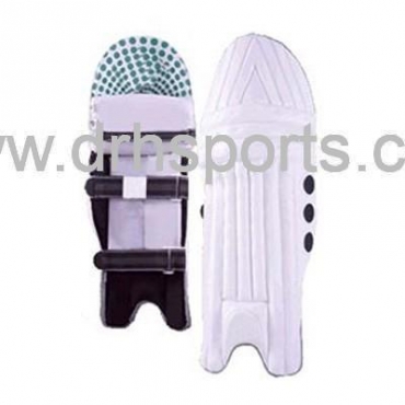Lightweight Cricket Pads Manufacturers in Montreal
